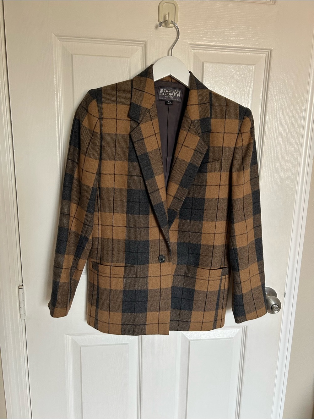 Women's Vintage Stirling Cooper Petite Brown & Black Plaid Single-Button Blazer
